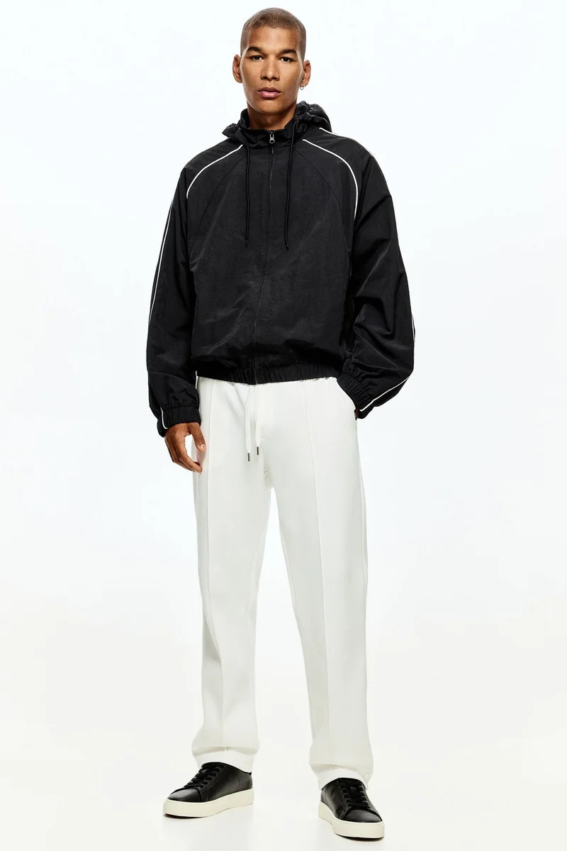 اتش اند ام بنطلون رياضي أنيق بقصّة عادية